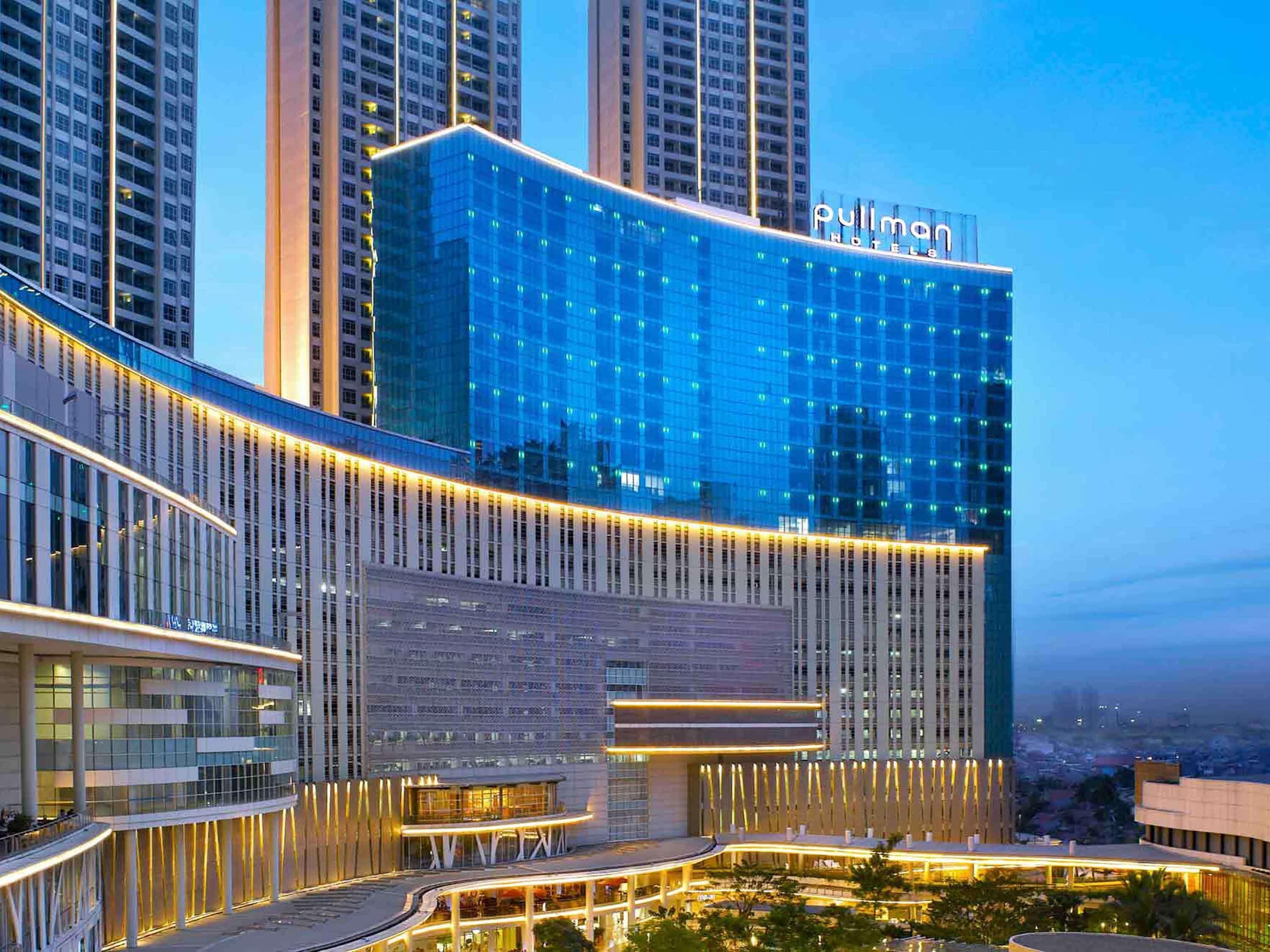 होटल Pullman Park 5*