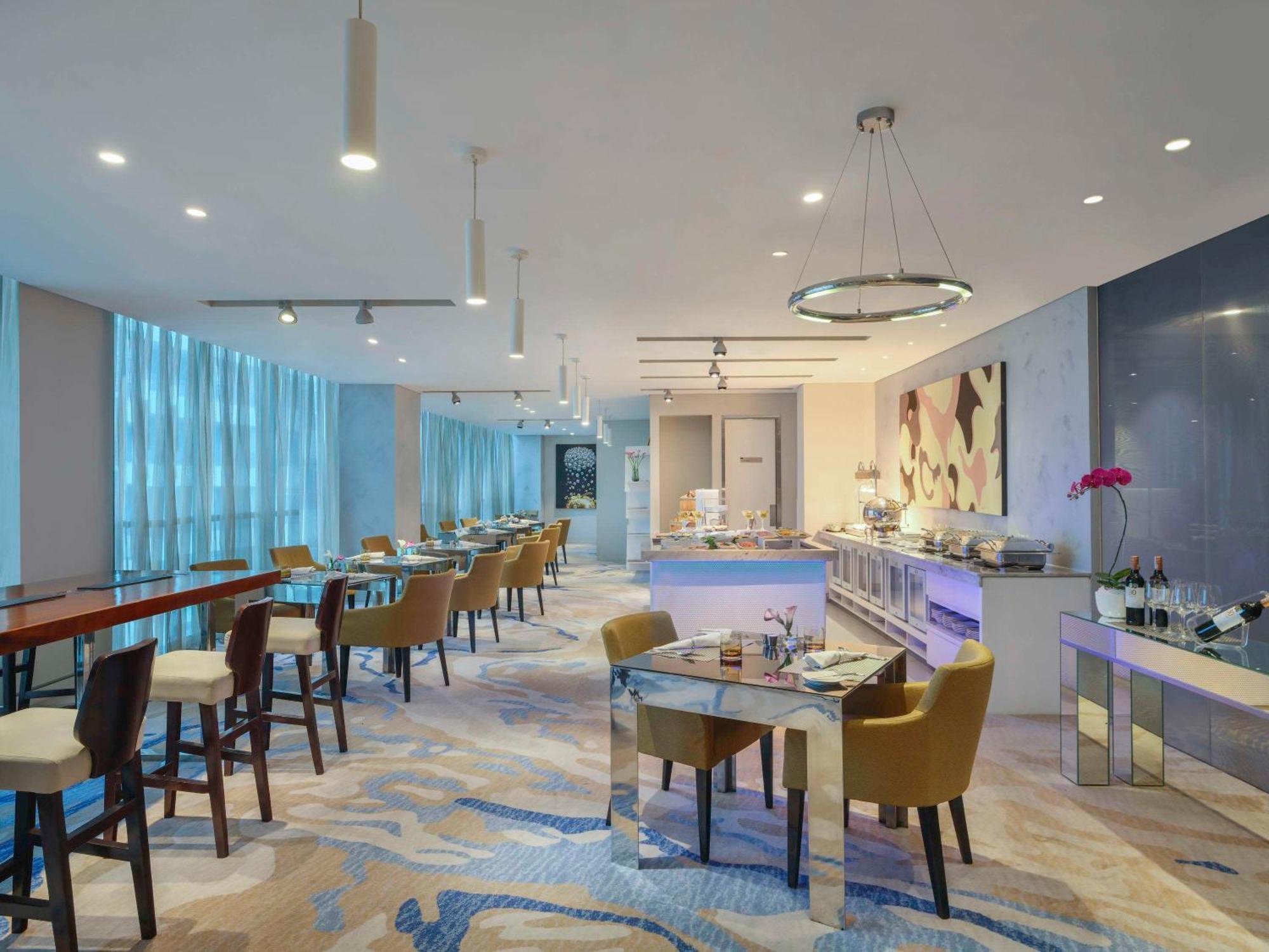 होटल Pullman Park 5*